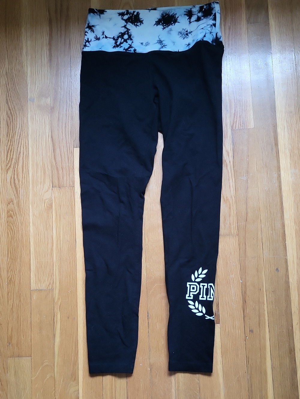 PINK Victoria's Secret Black Leggings with White Tie-Dye Waistband